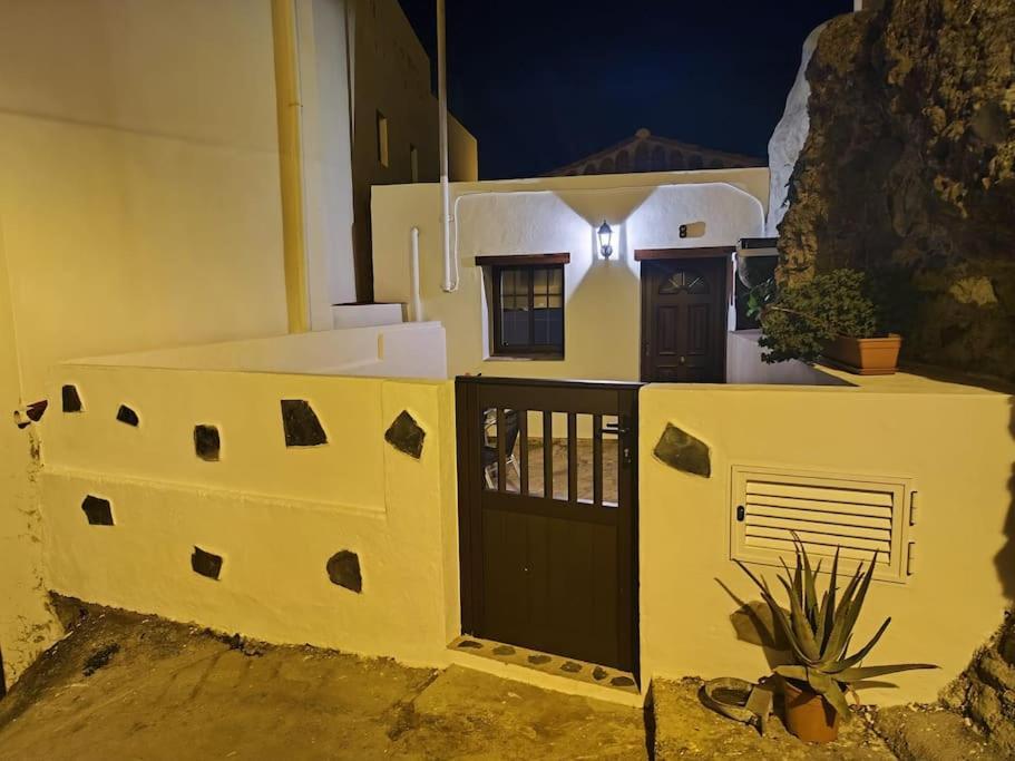 Вилла La Casa Vieja Санта-Крус-де-Тенерифе Экстерьер фото